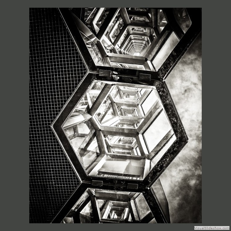 Advanced Section Highly Commended - Harpa Hexagons by Brian Tehan