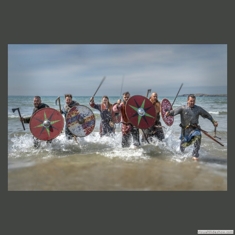 Advanced Section Highly Commended - We Come in Peace by Steve Morris