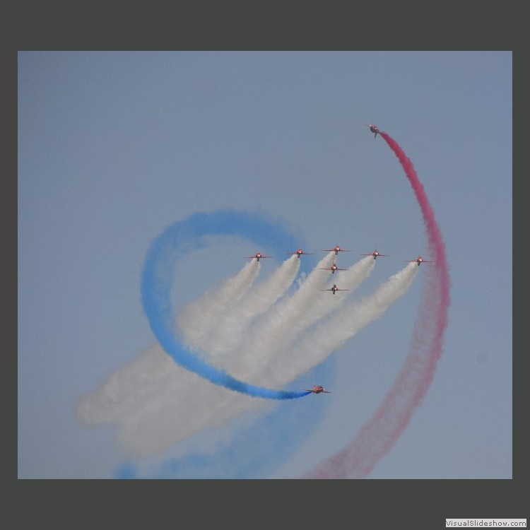 Intermediate Section Highly Commended - Red Arrows by Ian Paisley