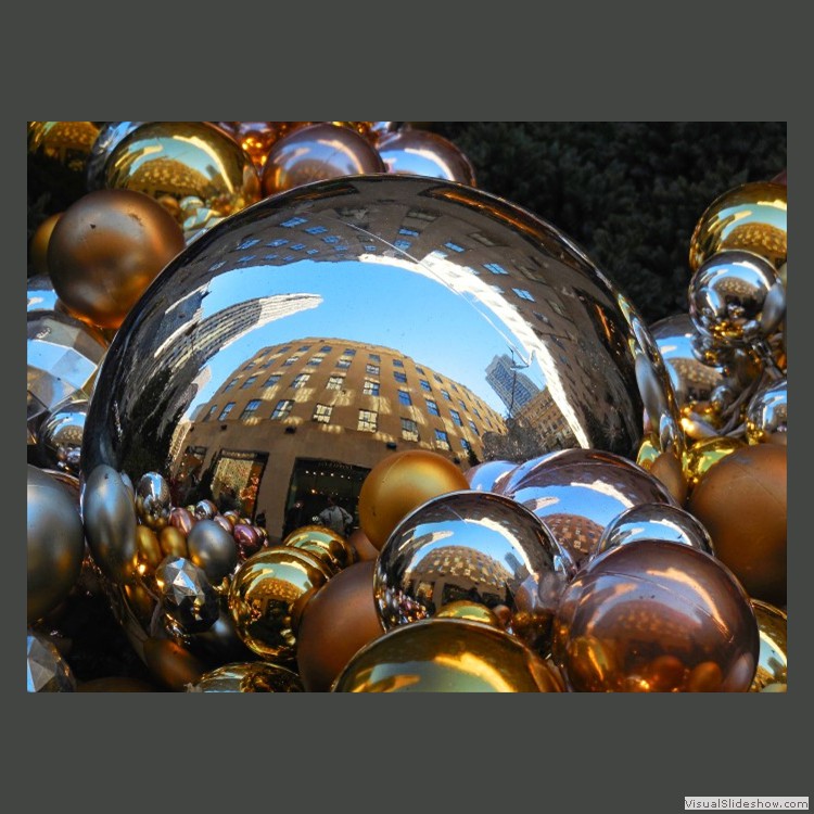 Intermediate Section Highly Commended - Bauble Reflections by Jane Tyson