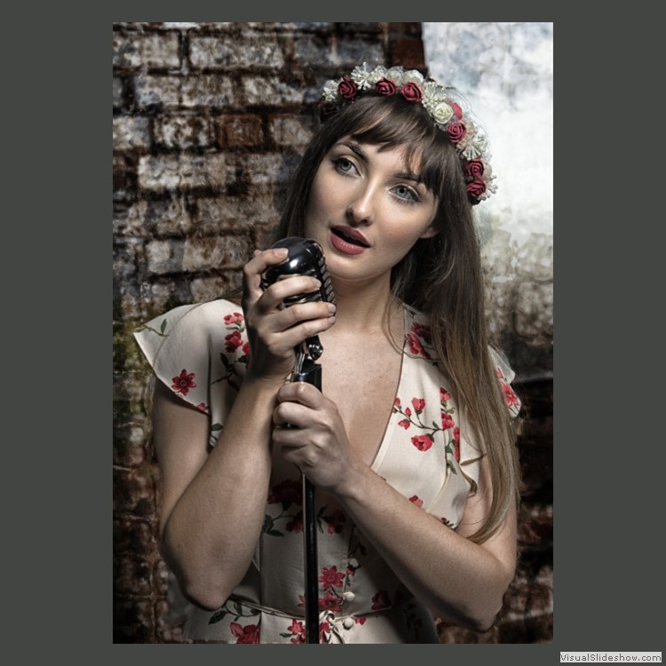 Advanced Section Highly Commended - Pearl's a Singer by Terry James