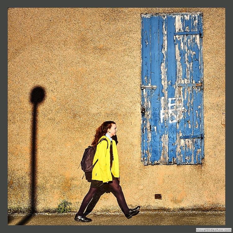Intermediate Section Highly Commended - Yellow & Blue by Richard Bysouth