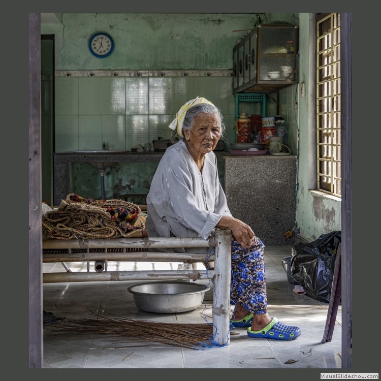 Advanced Section Highly Commended - Queen in her Kitchen by Alwyn Williams