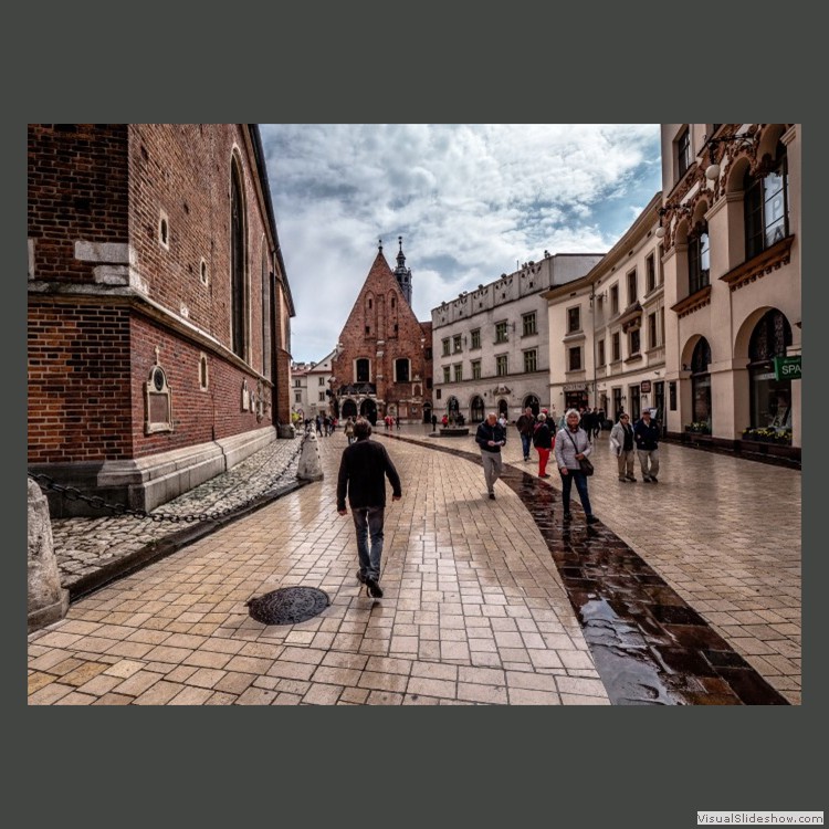 Advanced Section Commended - City Life, Krakow by Phil Rogers