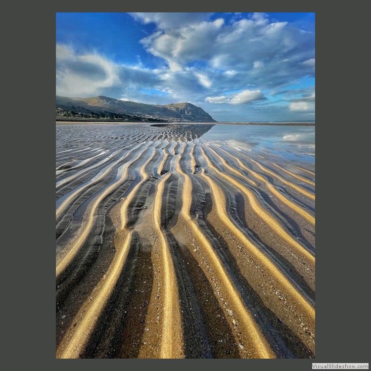 Advanced Section Second Place - Sand Waves by Viv Healy